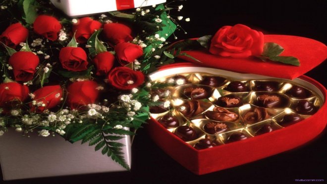 roses-and-chocolate-1366x768